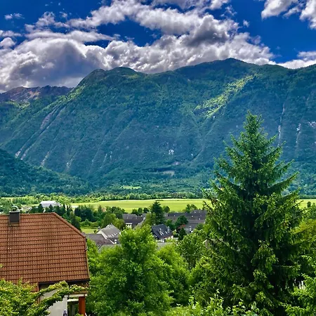Apartma Lina Bovec